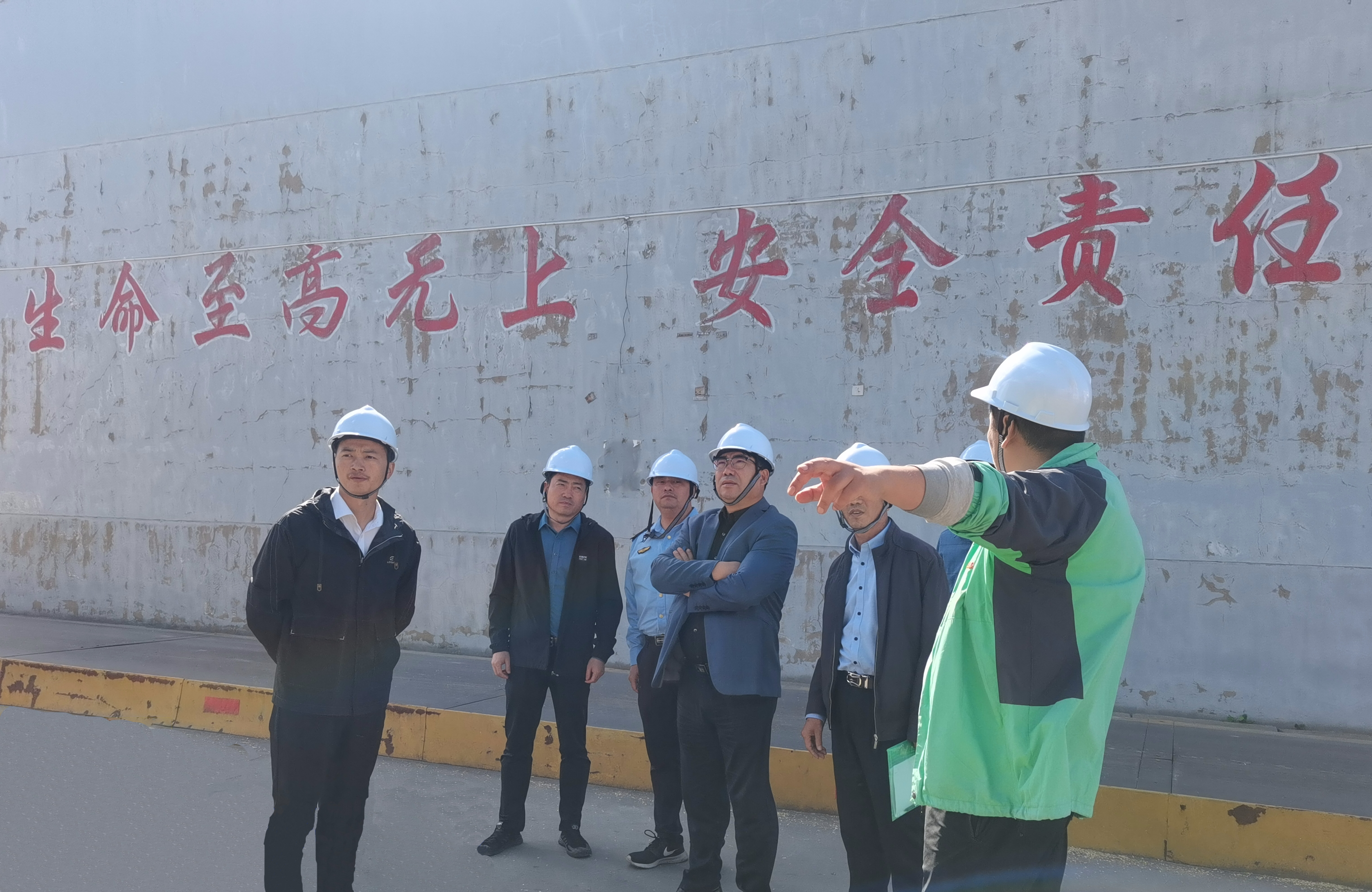 鹽城市生態(tài)環(huán)境督查組來淮海督查